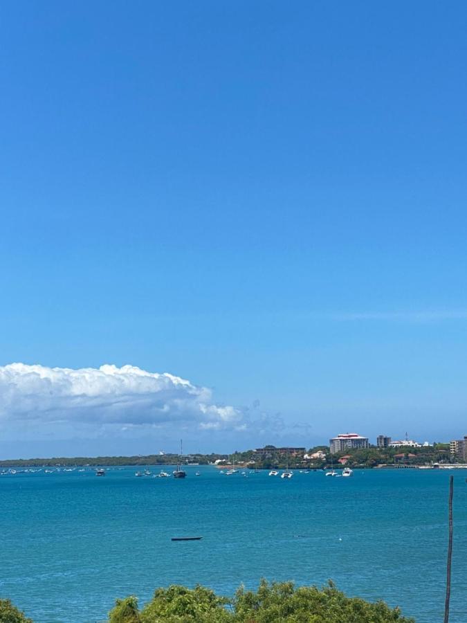 דאר א-סאלאם Beachfront M. A.Apartment מראה חיצוני תמונה