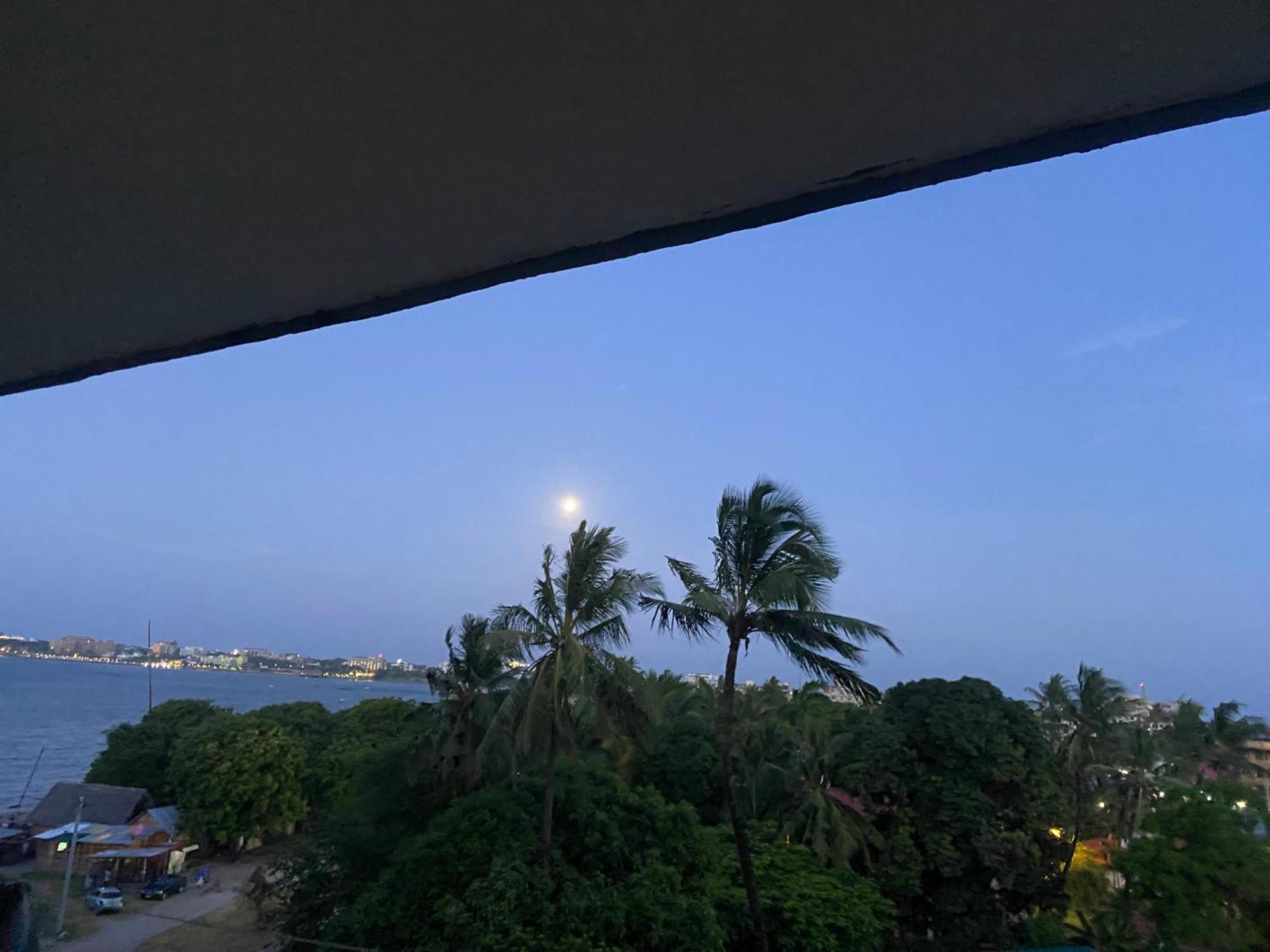 דאר א-סאלאם Beachfront M. A.Apartment מראה חיצוני תמונה